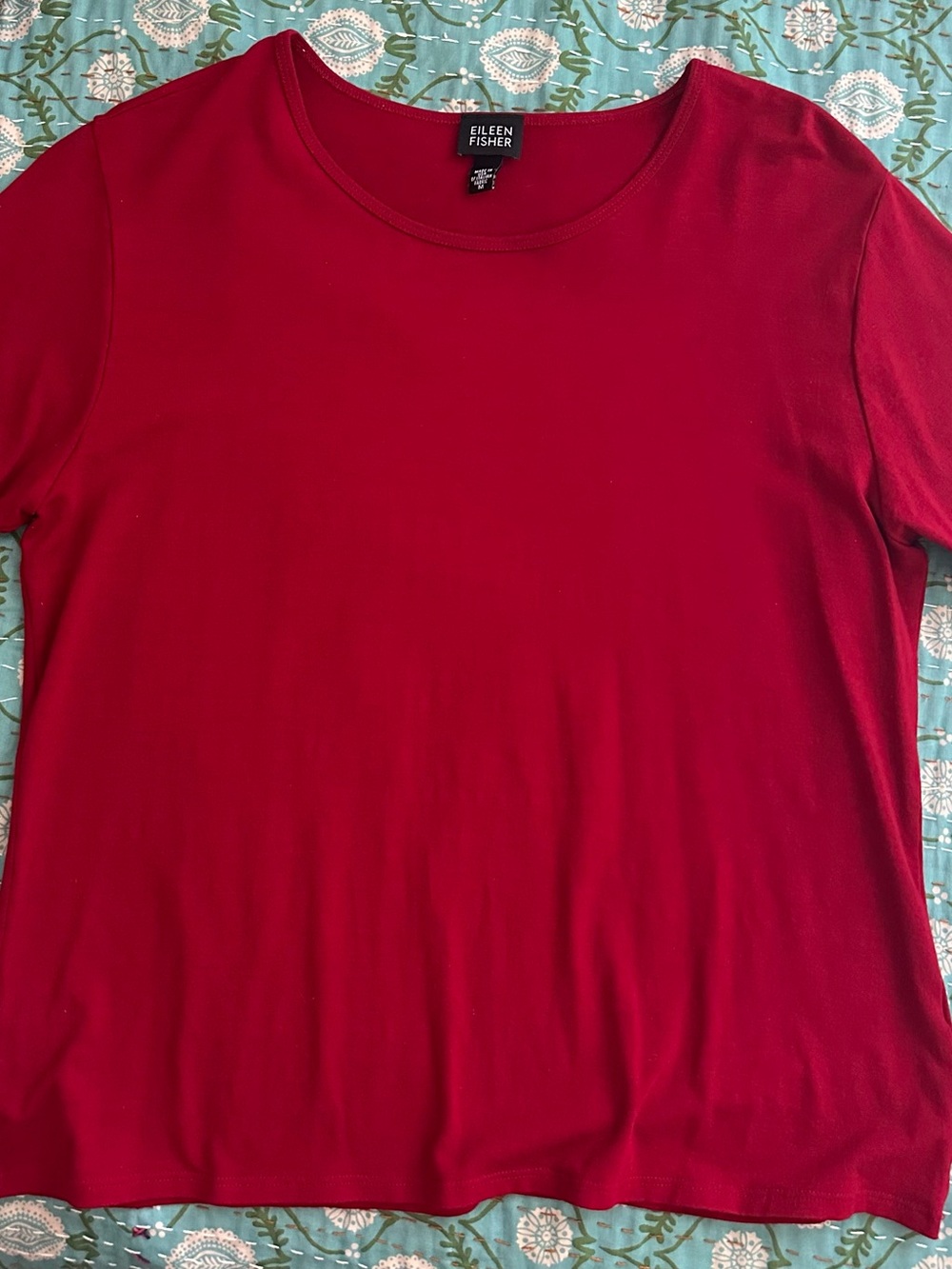 Eileen Fisher Deep Red Scoop-Neck Short Sleeve Top